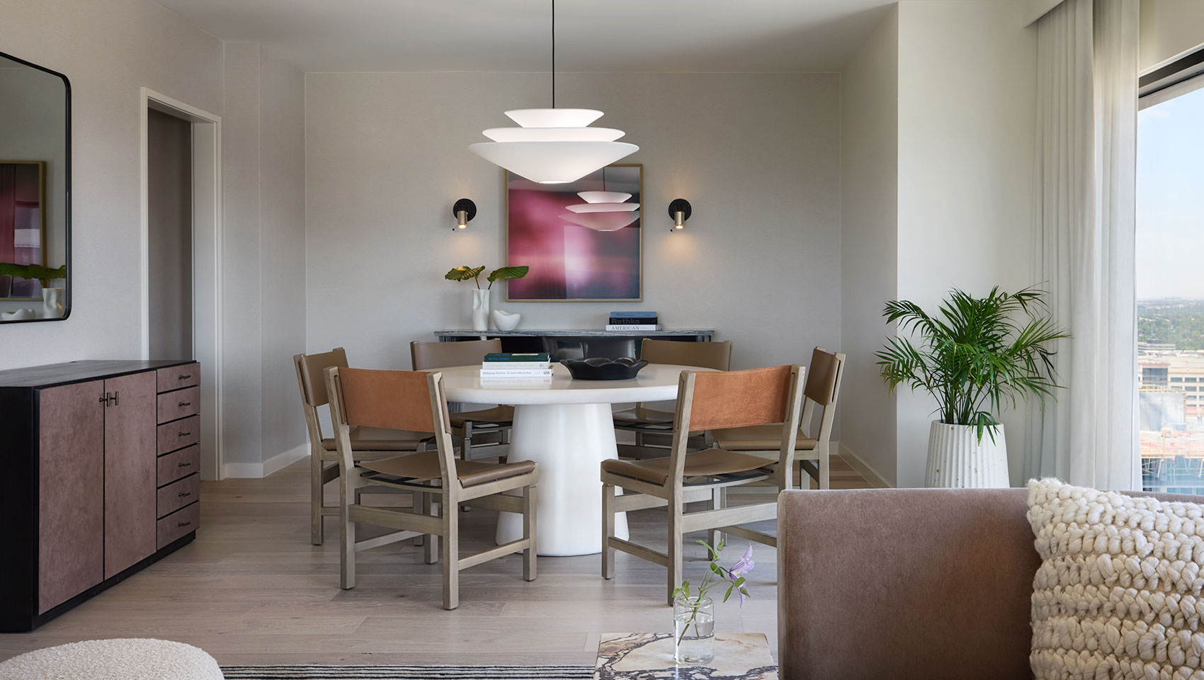 Suite with view of city