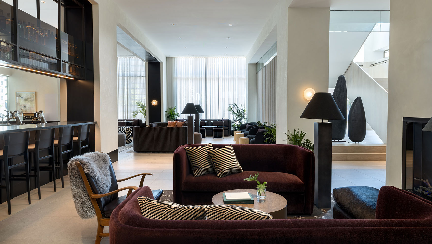 Saverina bar lounge with seating